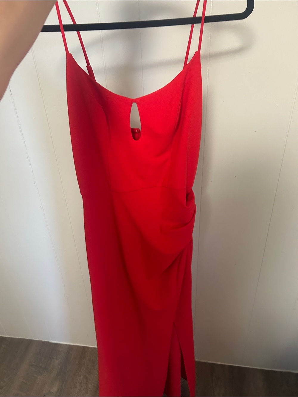 DB Studio David's Bridal Red Keyhole Sheath Slit Formal Maxi Gown 2